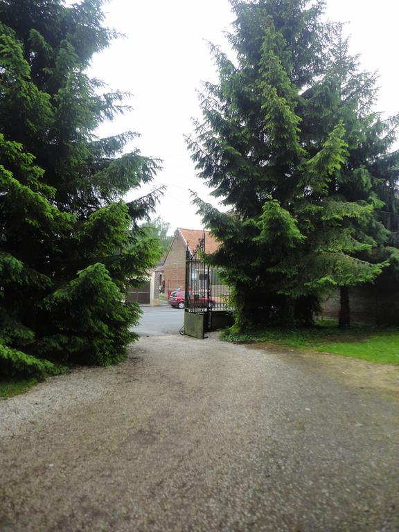 Manoir Le Louis XXI Hotel Masnieres Exterior photo